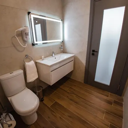 City Stay B&B 4*