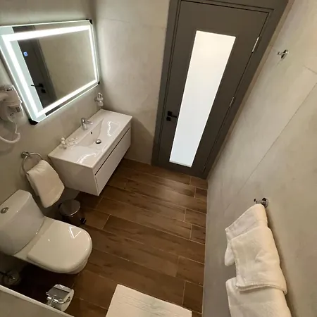 לינה וארוחת בוקר City Stay B&B